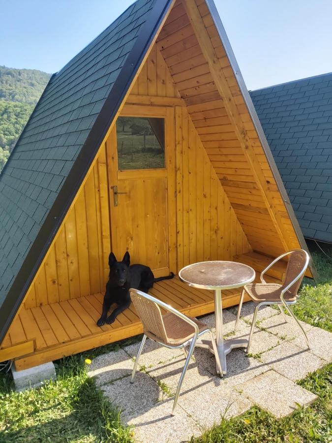 מלון טולמין Glamping Hiske Petrin מראה חיצוני תמונה
