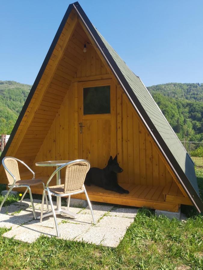 מלון טולמין Glamping Hiske Petrin מראה חיצוני תמונה