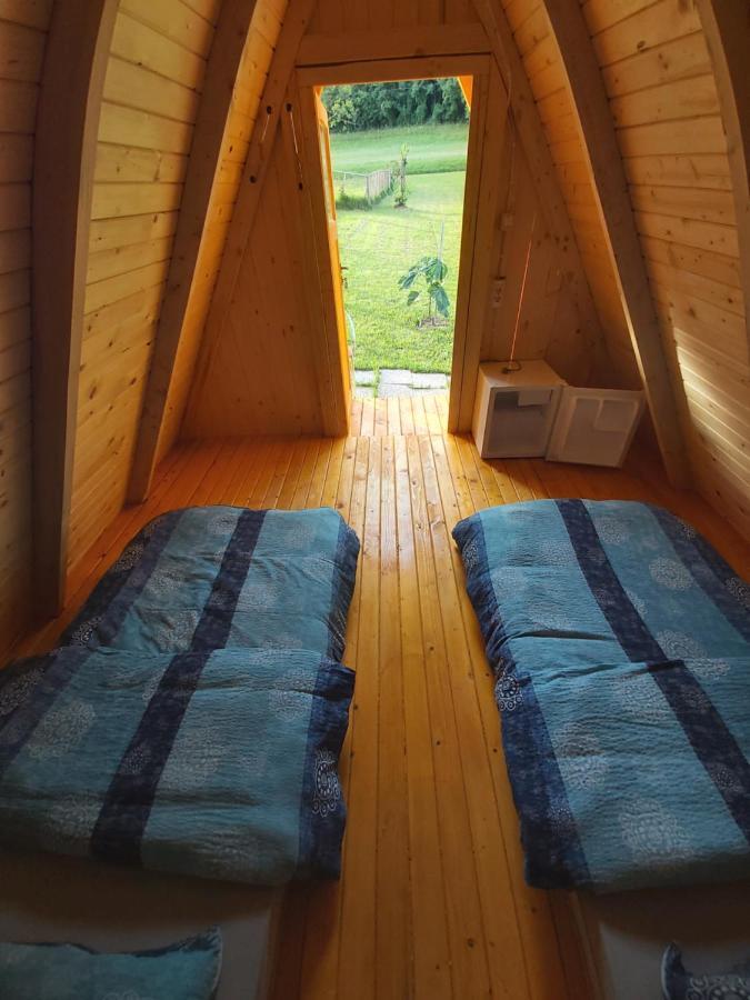 מלון טולמין Glamping Hiske Petrin מראה חיצוני תמונה