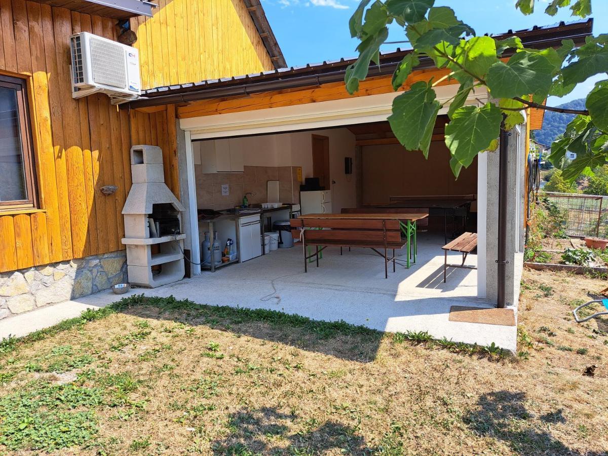 מלון טולמין Glamping Hiske Petrin מראה חיצוני תמונה