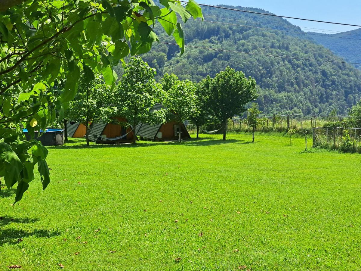 מלון טולמין Glamping Hiske Petrin מראה חיצוני תמונה