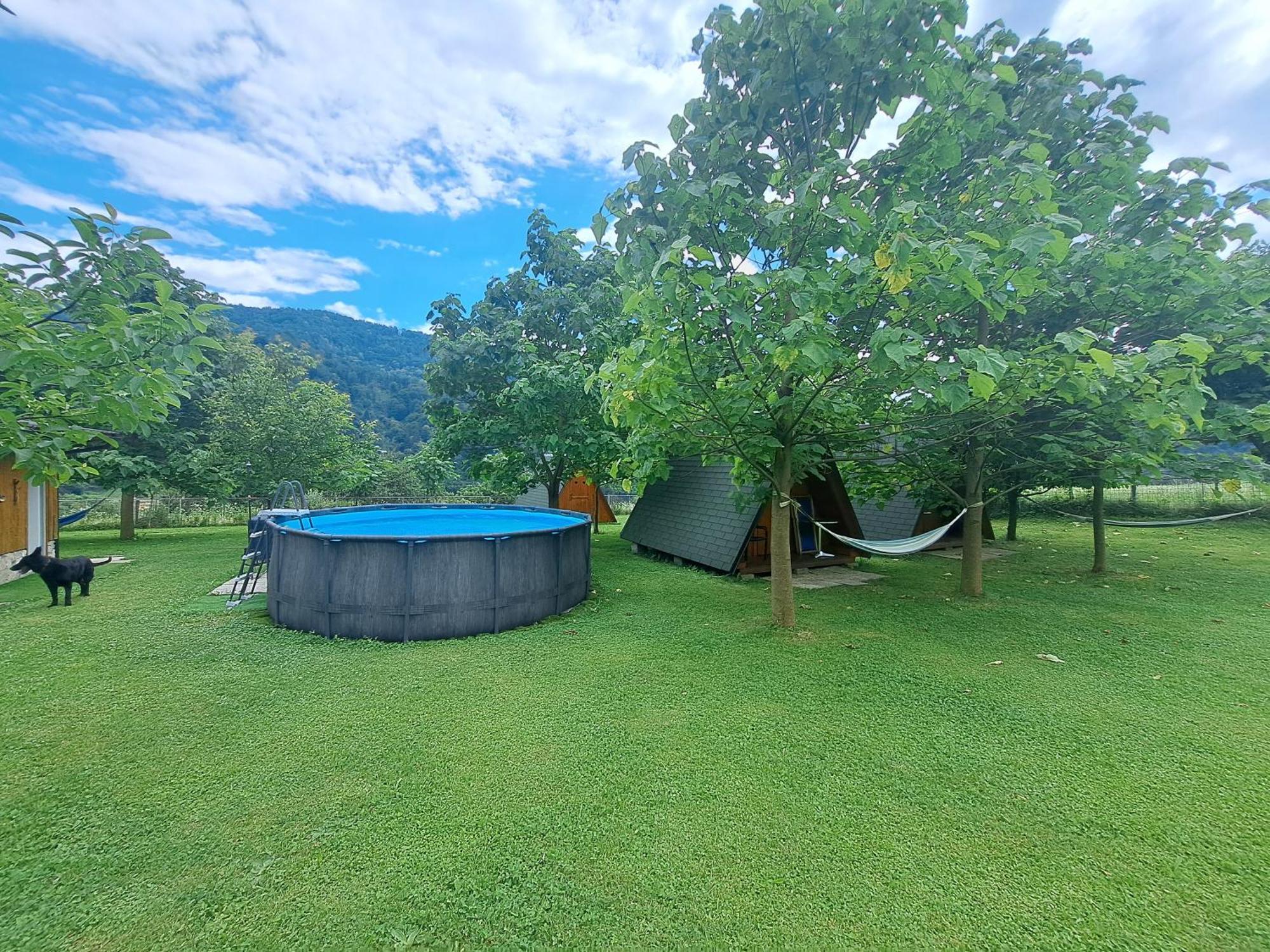 מלון טולמין Glamping Hiske Petrin מראה חיצוני תמונה